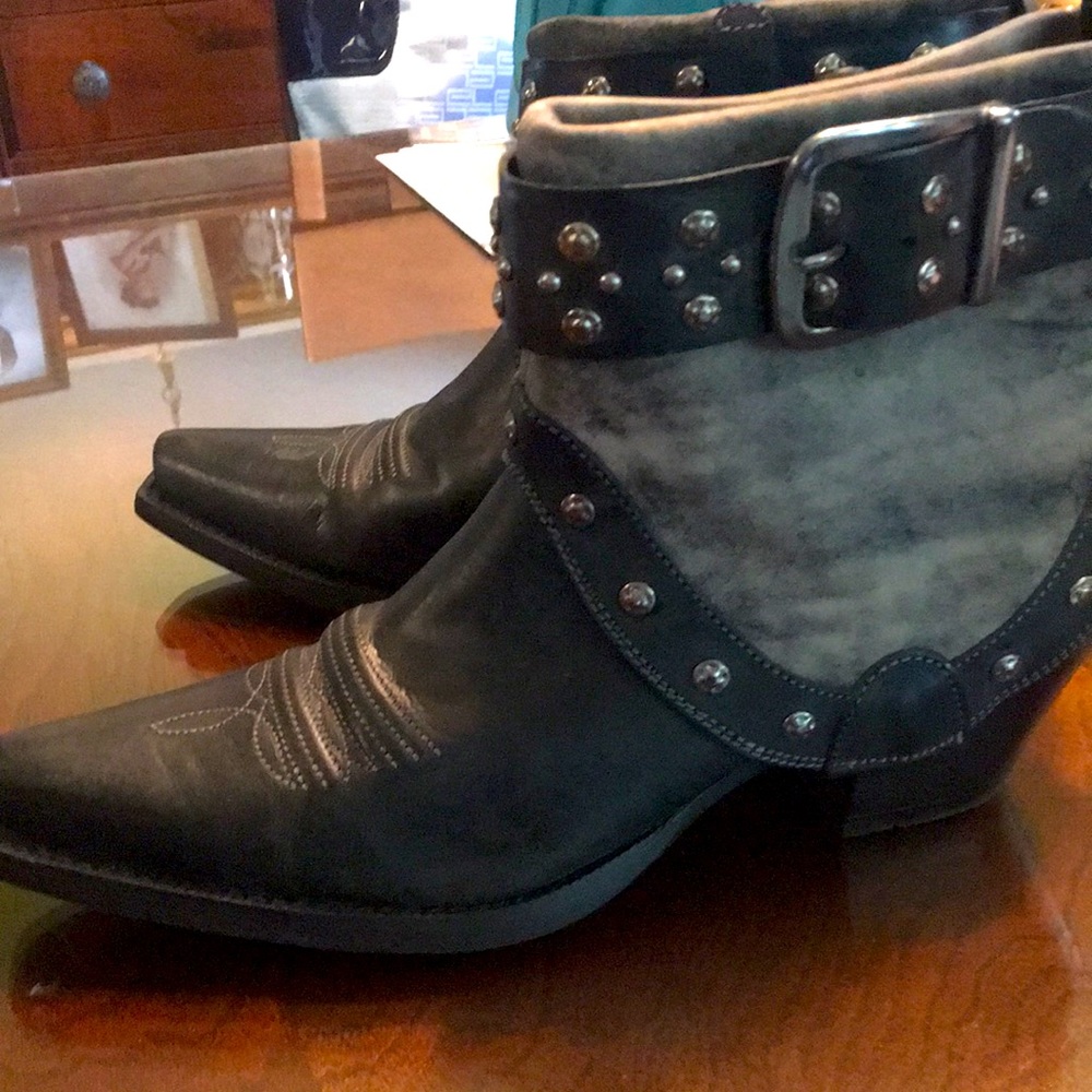Only worn once!! Grey, black ankle boots
